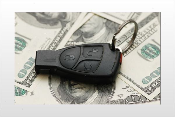 Hoe om geld te besparen op autoverzekering. Een hoger eigen risico.